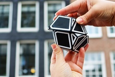 RECENTTOYS Ghost Cube Xtreme