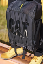 CAT batoh Medium Tech United - černý - 84562-01_9.png