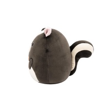 SQUISHMALLOWS Skyler the Skunk Holding Chocolate Bunny