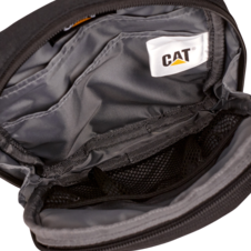 CAT crossbody taška Cargo Voyager - černá - 84833-01_4.png