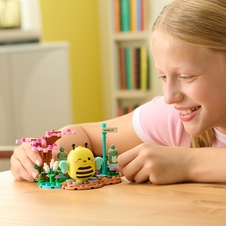 SQUISHMALLOWS Stavebnice BLDR - Sunny a botanická zahrada - CNS0043_10.jpg