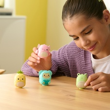 SQUISHMALLOWS Stavebnice BLDR - Sada 4 postaviček - CNS0140_7.jpg